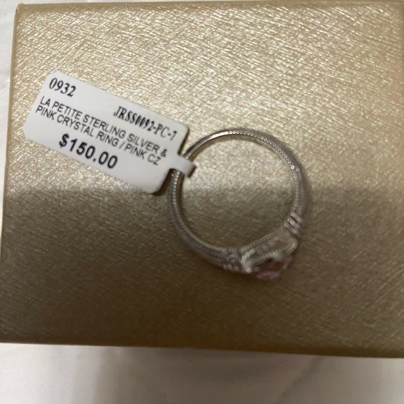 Sterling silver ring with pink crystal - Picture 2 of 4